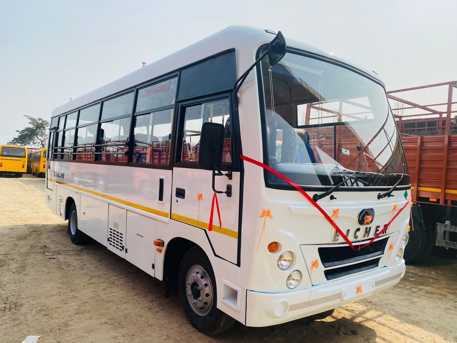 25 Seater Tempo Traveller